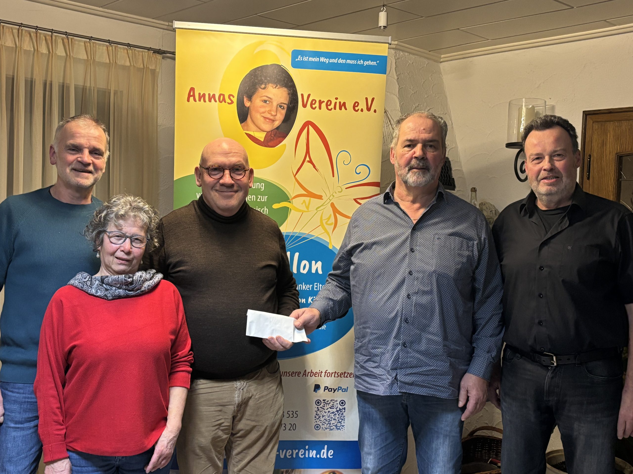 10 Bild Wintricher Weihnachtssingen